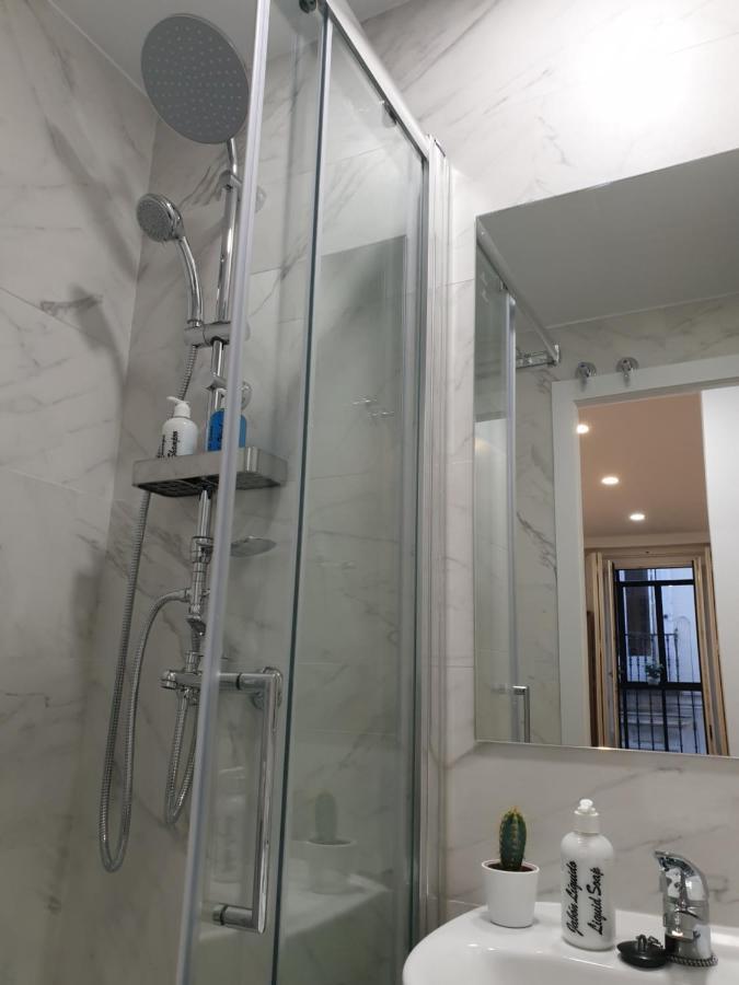 Norte Oviedo Rooms 마드리드 외부 사진