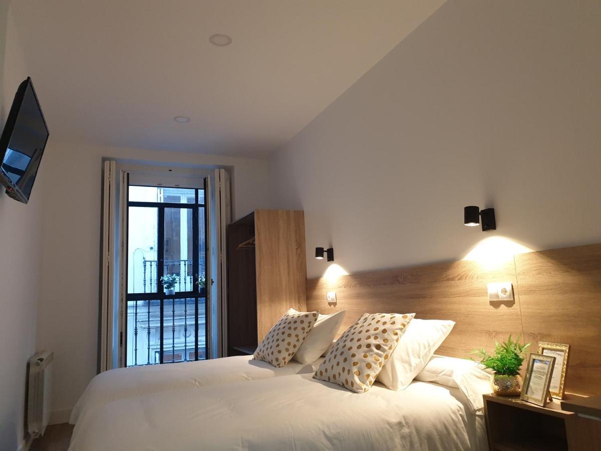 Norte Oviedo Rooms 마드리드 외부 사진